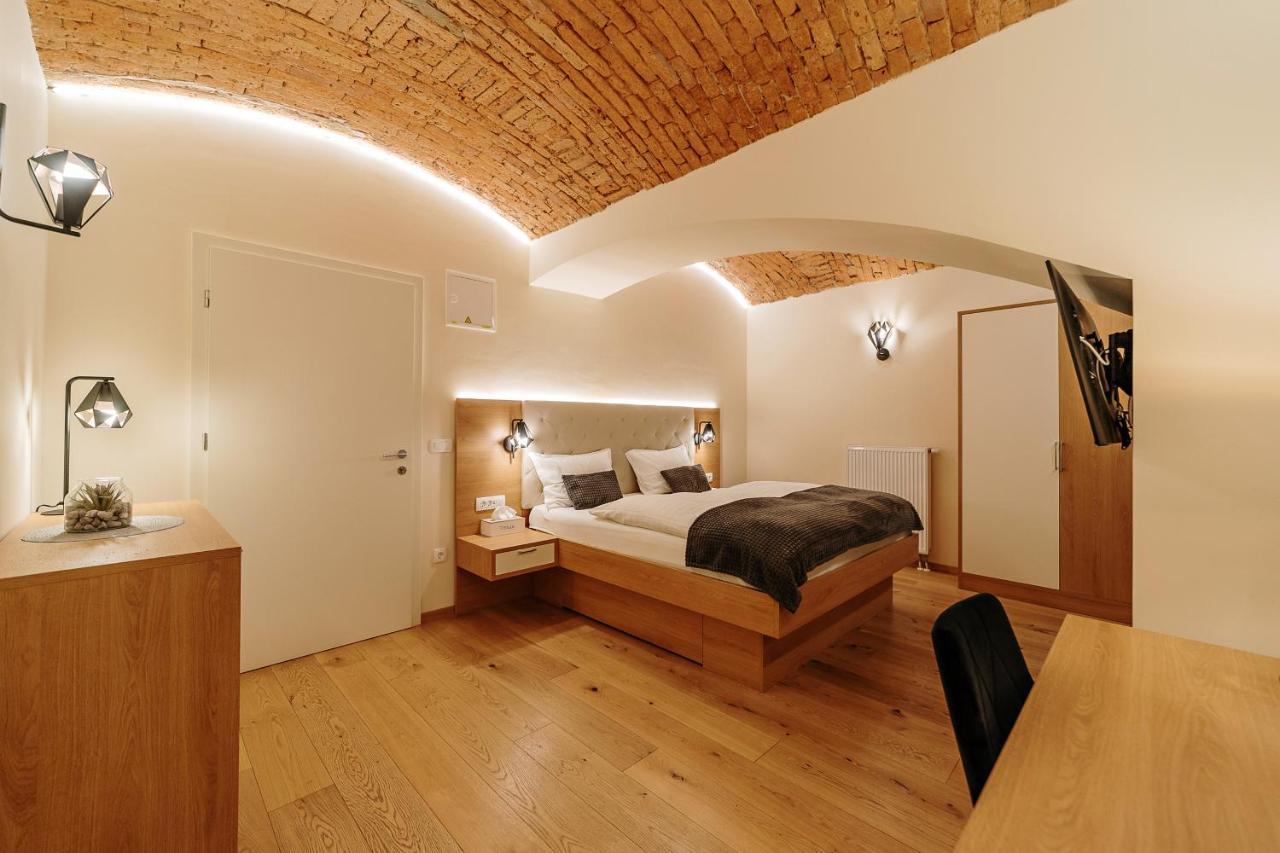 Hotel Operna Klet Lublaň Exteriér fotografie